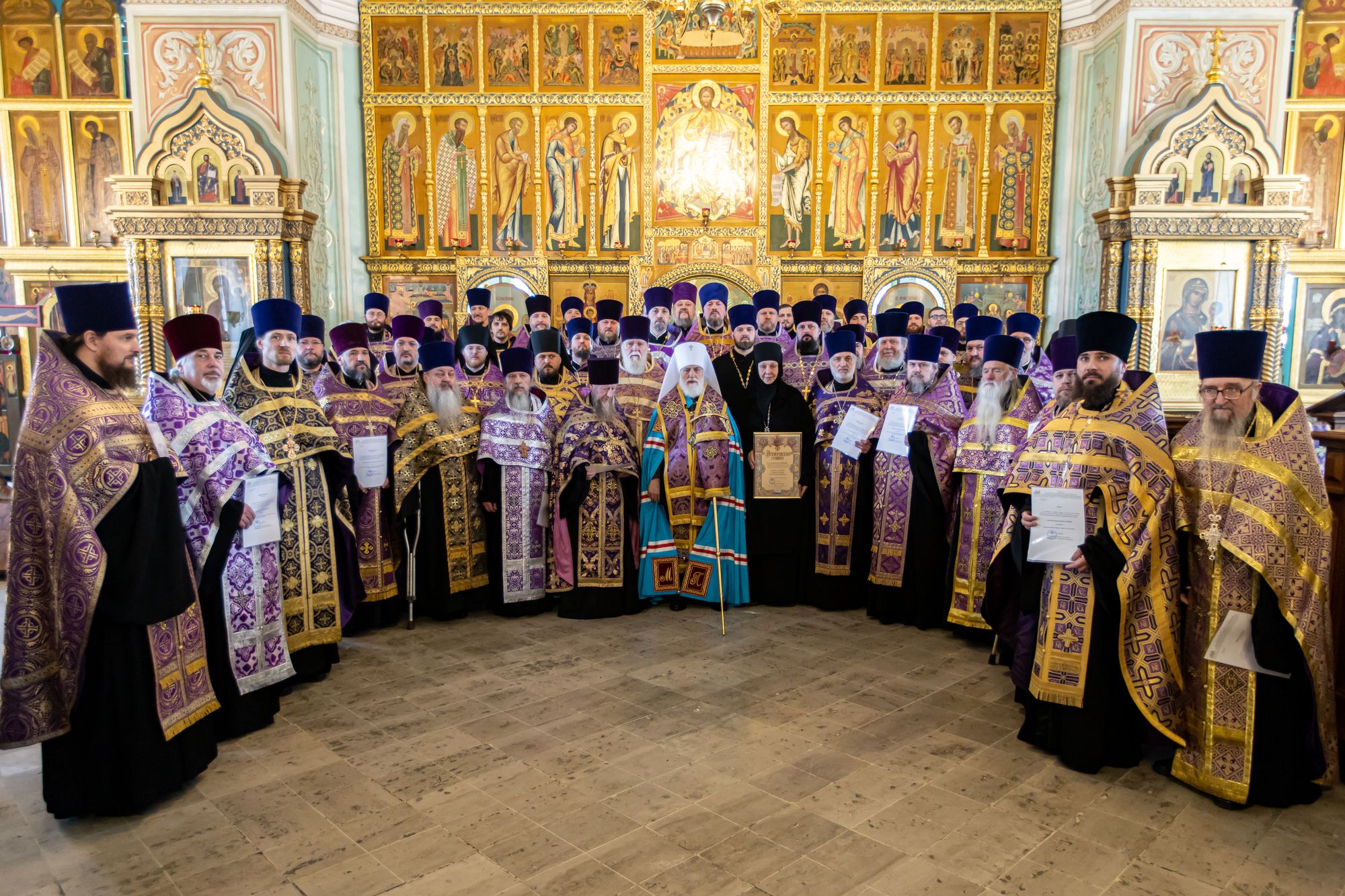 Награждение клириков Коломенской епархии к празднику Пасхи